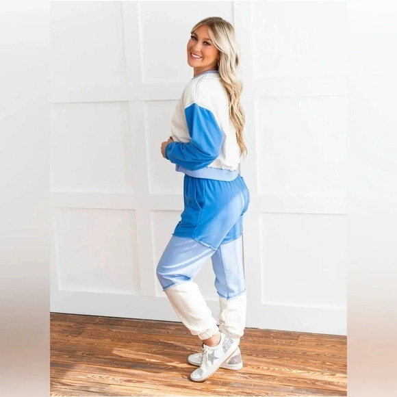 The GREii Velour/Velvet Blue Colorblock Tracksuit Lounge Retro Women’s Size S - Picture 4 of 15